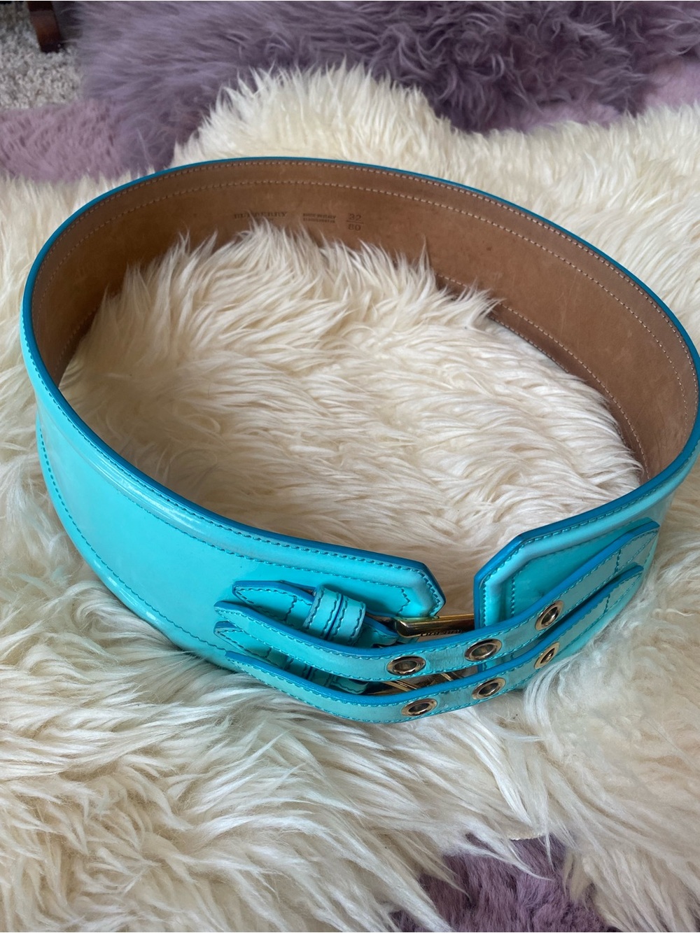 Burberry leather belt